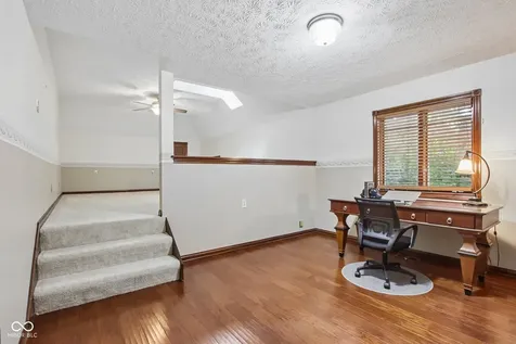 1371 Bur Oak Court Avon IN 46123