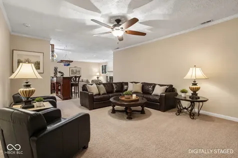 1371 Bur Oak Court Avon IN 46123