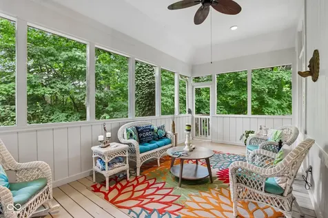 1371 Bur Oak Court Avon IN 46123