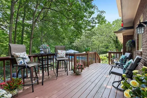 1371 Bur Oak Court Avon IN 46123