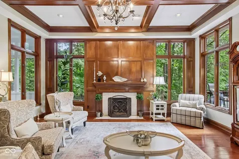1371 Bur Oak Court Avon IN 46123