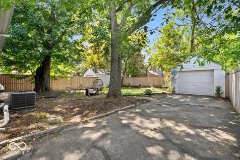 2515 E 58th Street Indianapolis IN 46220