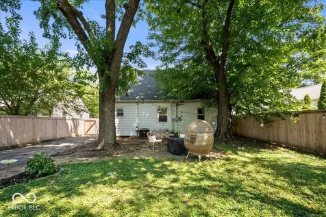 2515 E 58th Street Indianapolis IN 46220