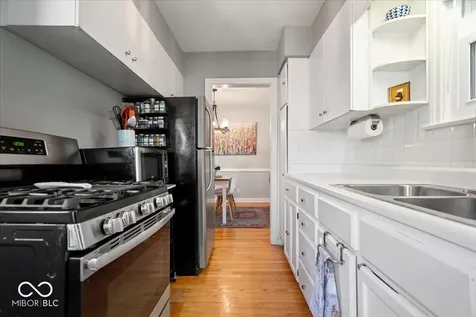 2515 E 58th Street Indianapolis IN 46220