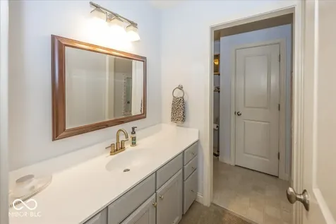 7082 Bitternut Lane Plainfield IN 46168