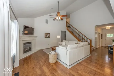 7082 Bitternut Lane Plainfield IN 46168