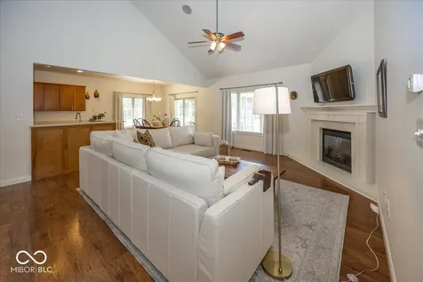 7082 Bitternut Lane Plainfield IN 46168