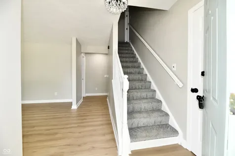1832 Ambassador Court Indianapolis IN 46214