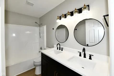 1832 Ambassador Court Indianapolis IN 46214
