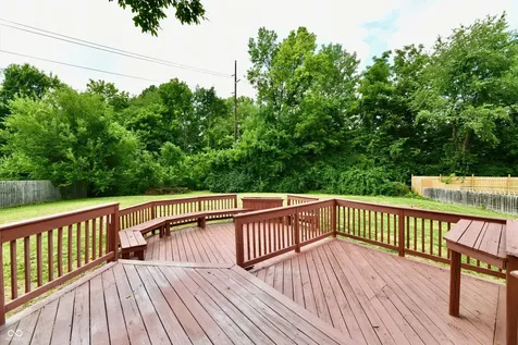 1832 Ambassador Court Indianapolis IN 46214