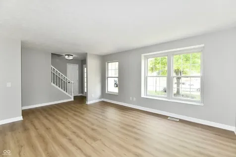 1832 Ambassador Court Indianapolis IN 46214