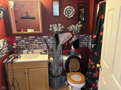 2717 Highland Place Indianapolis IN 46208