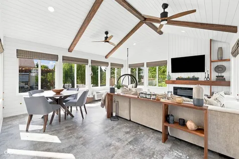 11946 Bird Key Boulevard Fishers IN 46037
