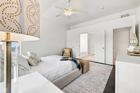 11946 Bird Key Boulevard Fishers IN 46037