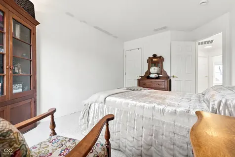 11946 Bird Key Boulevard Fishers IN 46037