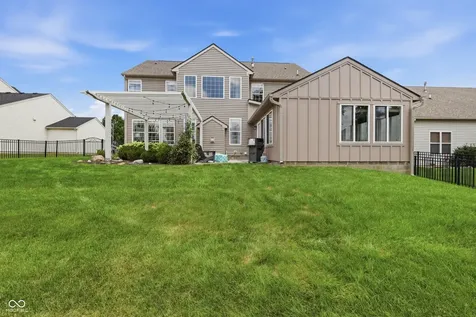 11946 Bird Key Boulevard Fishers IN 46037