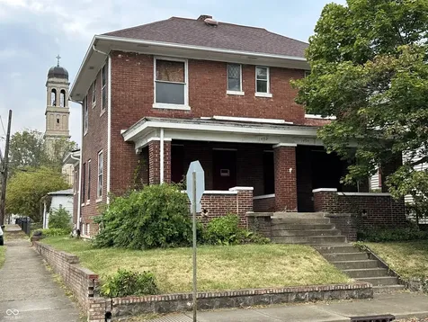 1402 E Market Street Indianapolis IN 46201