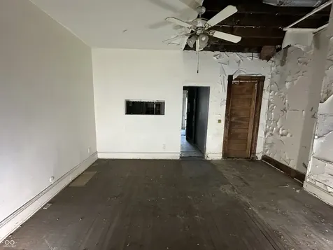 1402 E Market Street Indianapolis IN 46201