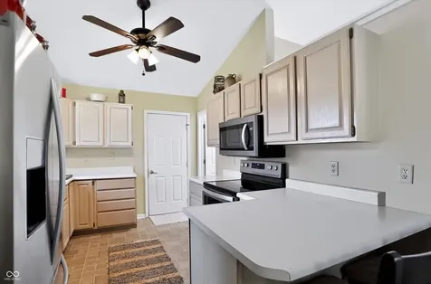 7734 Winding Creek Drive Indianapolis IN 46236