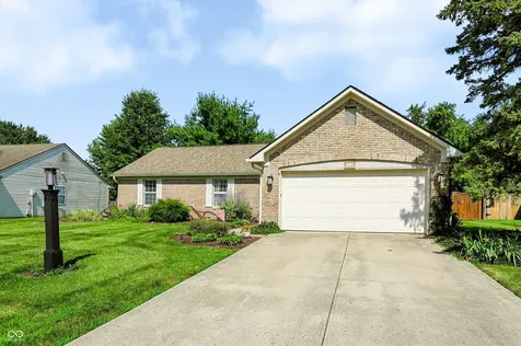 7734 Winding Creek Drive Indianapolis IN 46236