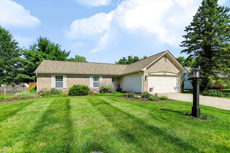 7734 Winding Creek Drive Indianapolis IN 46236