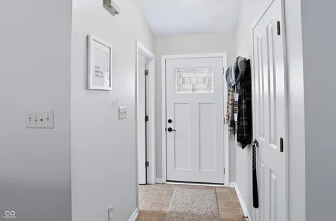 7734 Winding Creek Drive Indianapolis IN 46236