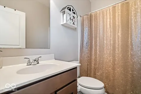 8436 Brookhaven Lane Avon IN 46123