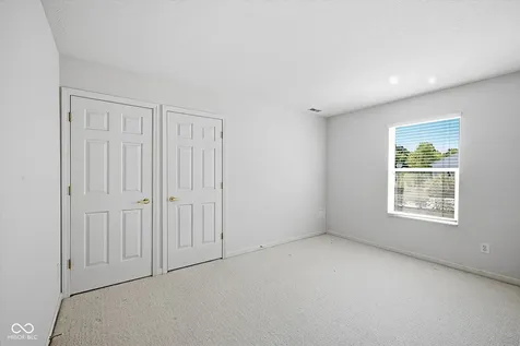 12051 Driftstone Drive Fishers IN 46037