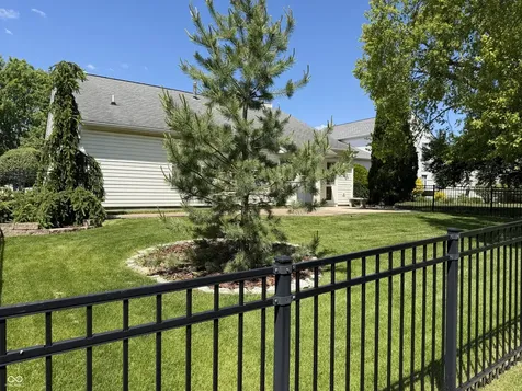 12051 Driftstone Drive Fishers IN 46037