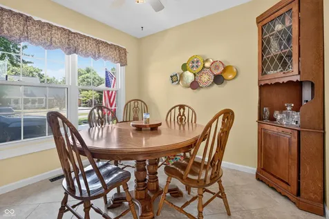 3721 Oriole Drive Columbus IN 47203