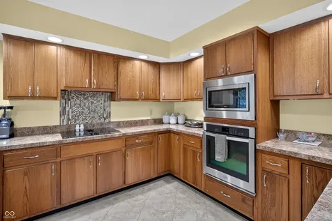 3721 Oriole Drive Columbus IN 47203