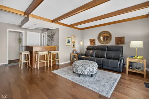 3721 Oriole Drive Columbus IN 47203