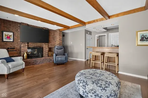 3721 Oriole Drive Columbus IN 47203