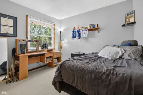 3721 Oriole Drive Columbus IN 47203