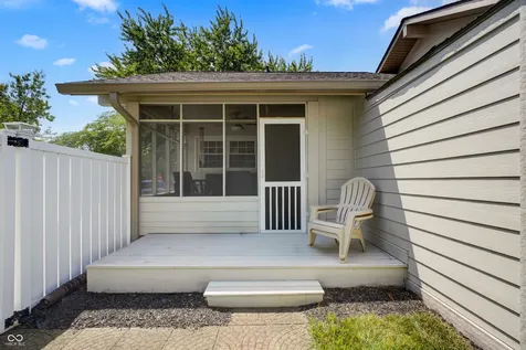 3721 Oriole Drive Columbus IN 47203