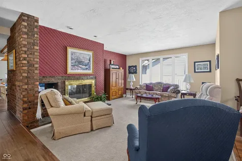 3721 Oriole Drive Columbus IN 47203