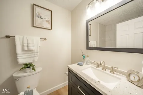 1596 Marborough Lane Indianapolis IN 46260
