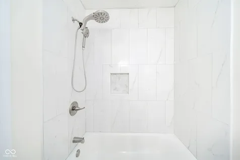 1596 Marborough Lane Indianapolis IN 46260