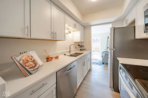 1596 Marborough Lane Indianapolis IN 46260