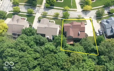 8274 Sweetclover Indianapolis IN 46256