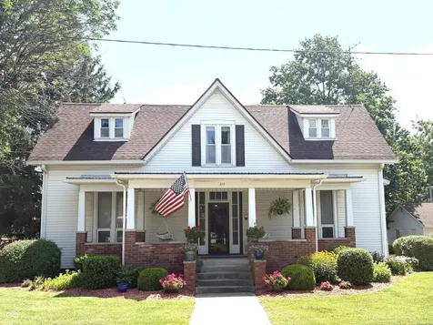 215 N College Street Rockville IN 47872