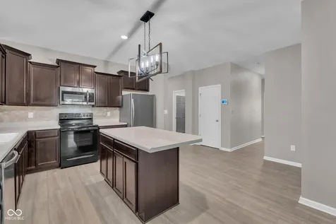 1703 Danielle Road Lebanon IN 46052