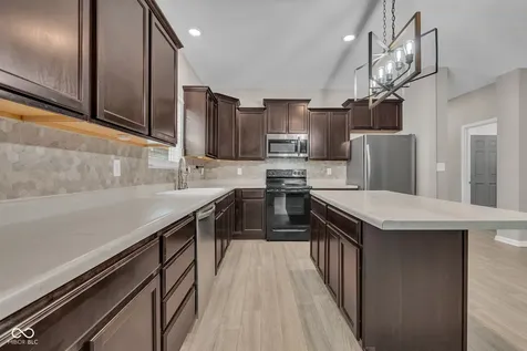 1703 Danielle Road Lebanon IN 46052