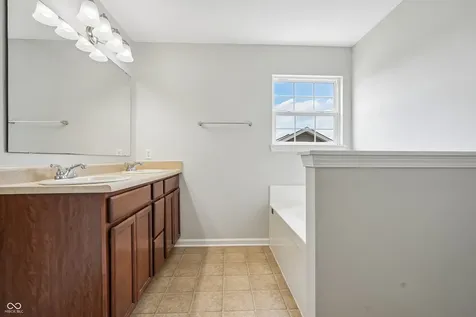 234 School House Drive Greenfield IN 46140