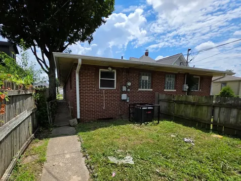 84 S 6th Avenue Beech Grove IN 46107