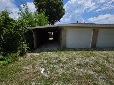 84 S 6th Avenue Beech Grove IN 46107
