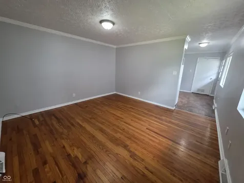 84 S 6th Avenue Beech Grove IN 46107