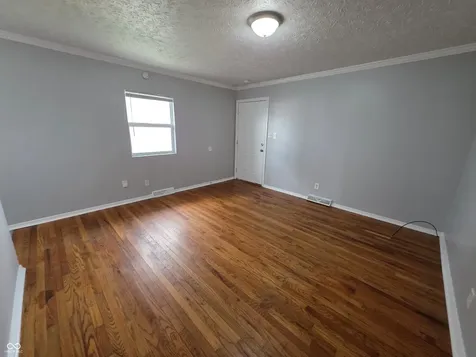 84 S 6th Avenue Beech Grove IN 46107