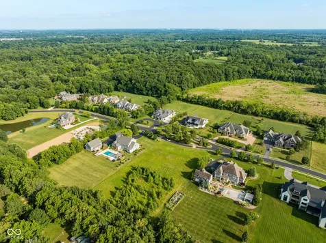 9480 Pleasant View Zionsville IN 46077
