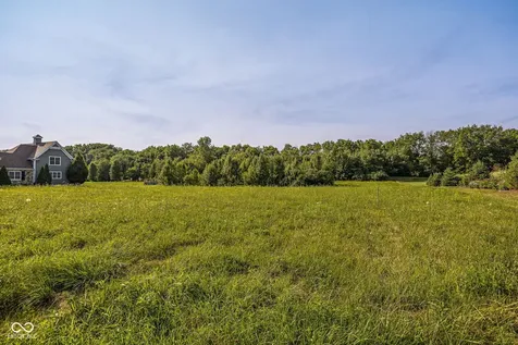 9480 Pleasant View Zionsville IN 46077